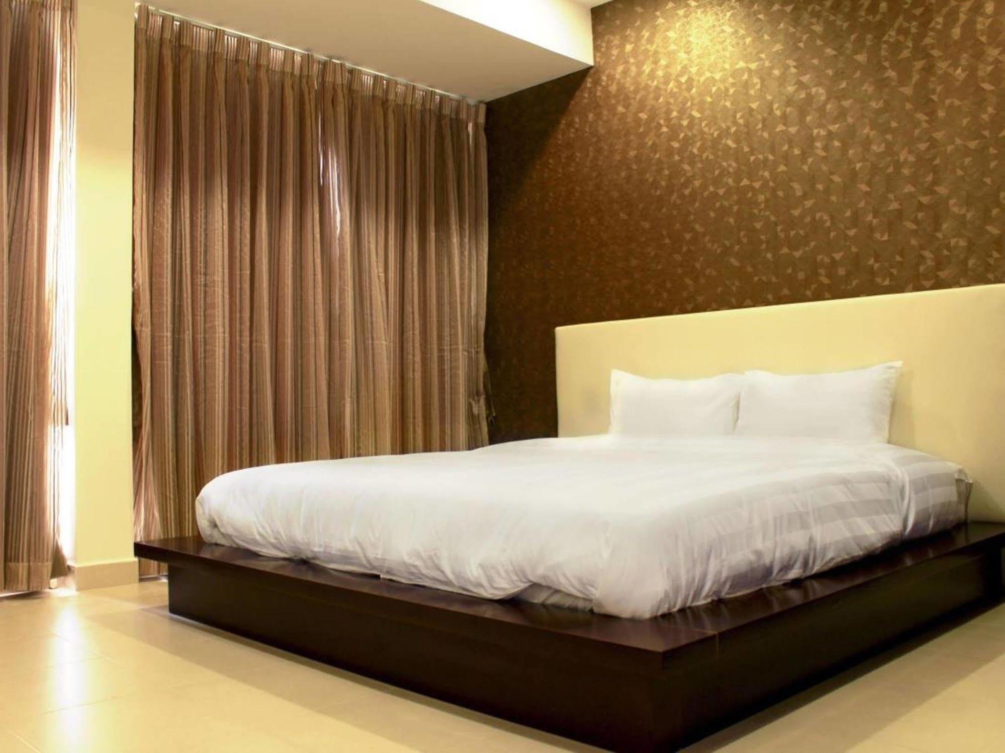 Song Hung Hotel & Serviced Apartments - Can Ho Dich Vu & Khach San Ho-Chi-Minh-Stadt Exterior foto